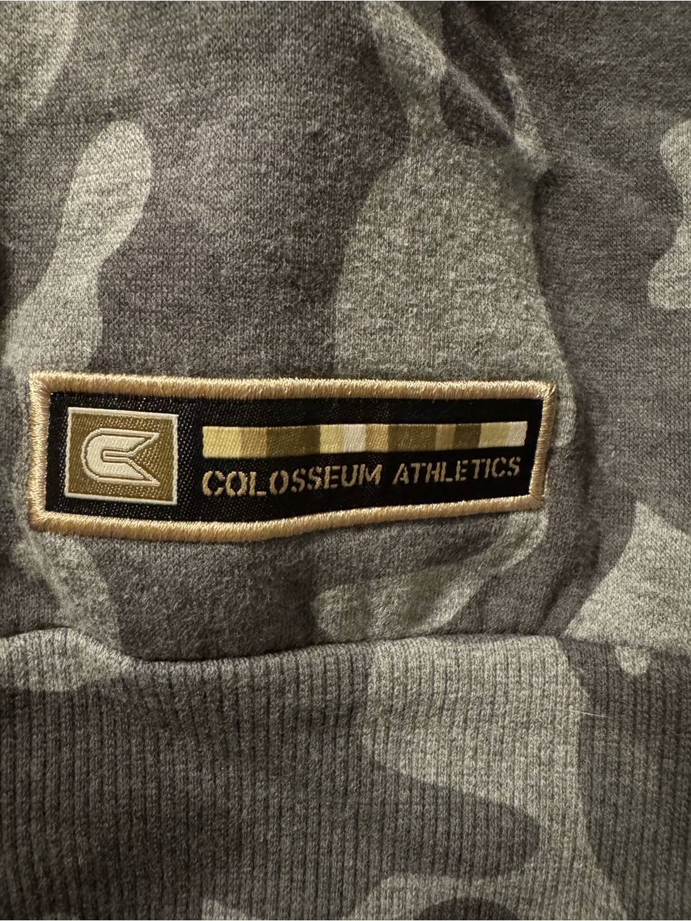Georgia Bulldogs Camo Crewneck Sweatshirt with military design - Picture 4 of 10